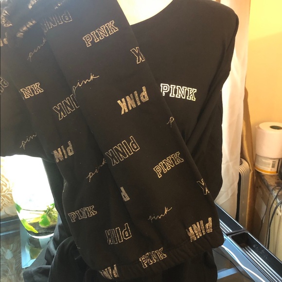 Victoria secret Pink pullover and joggers set - Picture 4 of 4